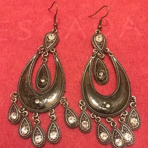 Black and white earrings